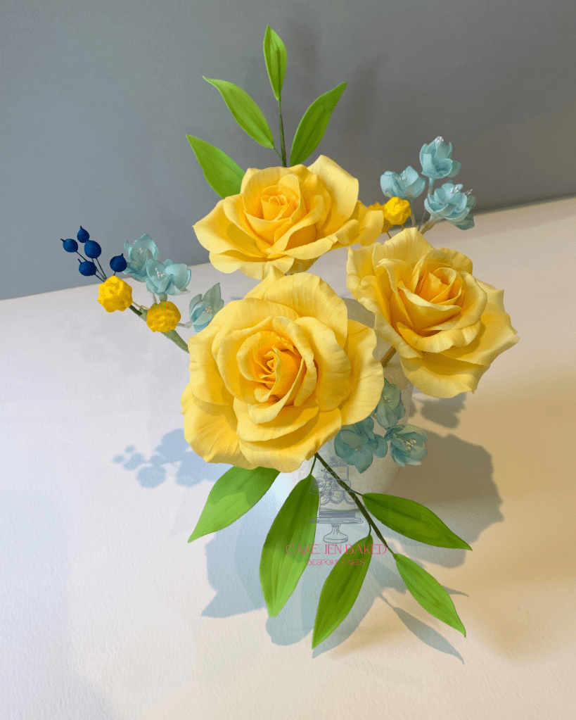Yellow sugar roses